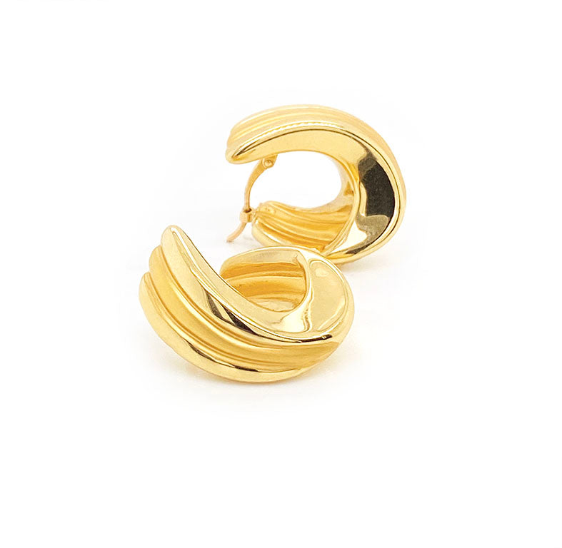 18ct Yellow Gold Clip Earrings