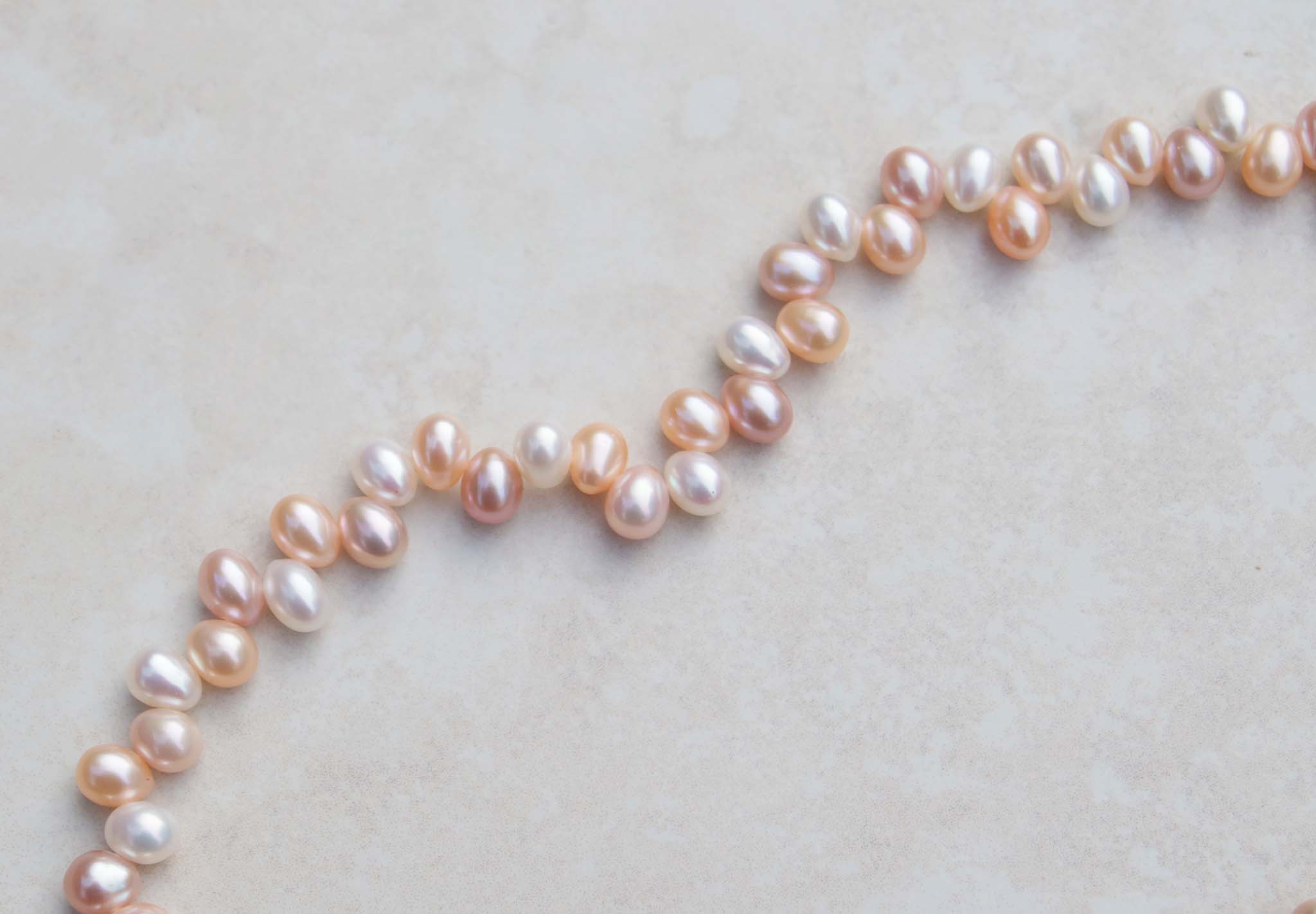 Princess pearl necklace with heart lock